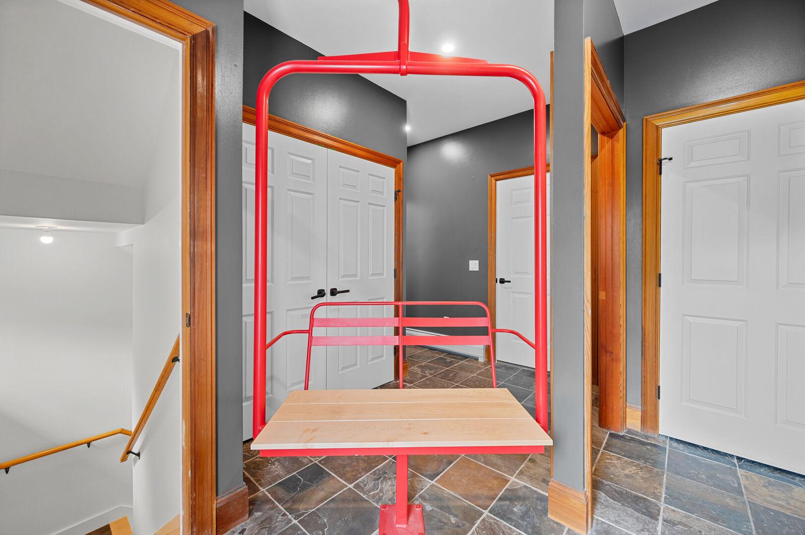 Vintage ski chair vignette